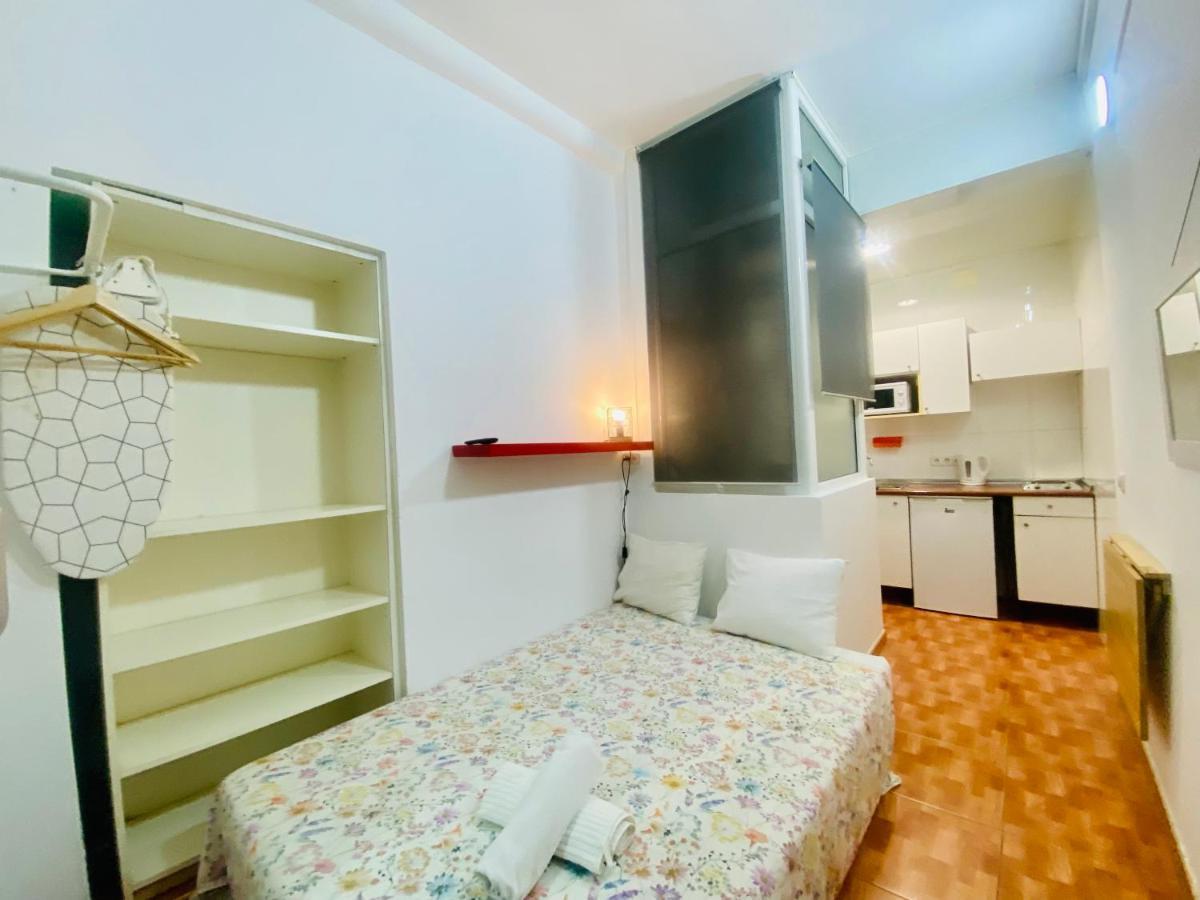 01 Apartamento 2 ,3 Apartamento Barcelona Exterior foto